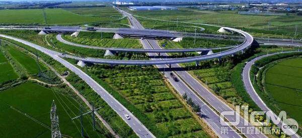 周南高速2017年最新動態(tài)全解析，進展與挑戰(zhàn)的挑戰(zhàn)與機遇探討