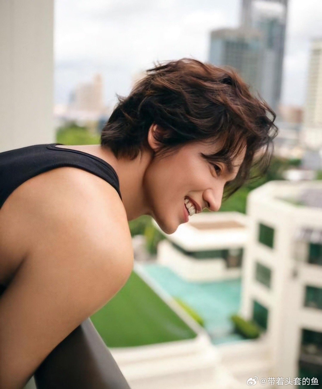 言承旭新動(dòng)態(tài)揭秘，科技風(fēng)潮下的前沿體驗(yàn)之旅