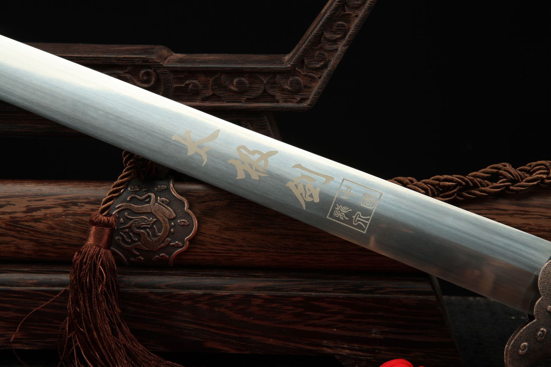 龍泉太極劍價格,龍泉太極劍價格，探尋傳統(tǒng)與現(xiàn)代的完美融合