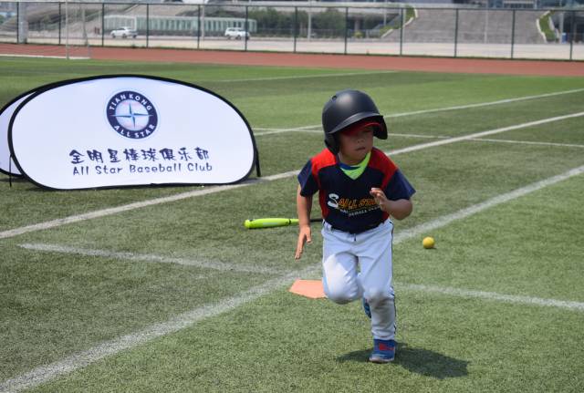 棒球比賽的英文表達(dá)與情感之旅，通過變化尋找信心與成功之路