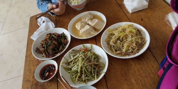 萬家炊上市，機(jī)遇與挑戰(zhàn)并存的時(shí)刻