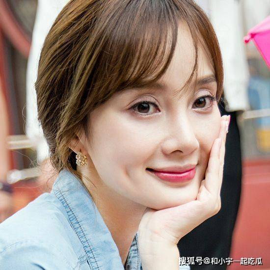 四線明星背后的故事與時(shí)代印記，星光閃耀背后的故事。