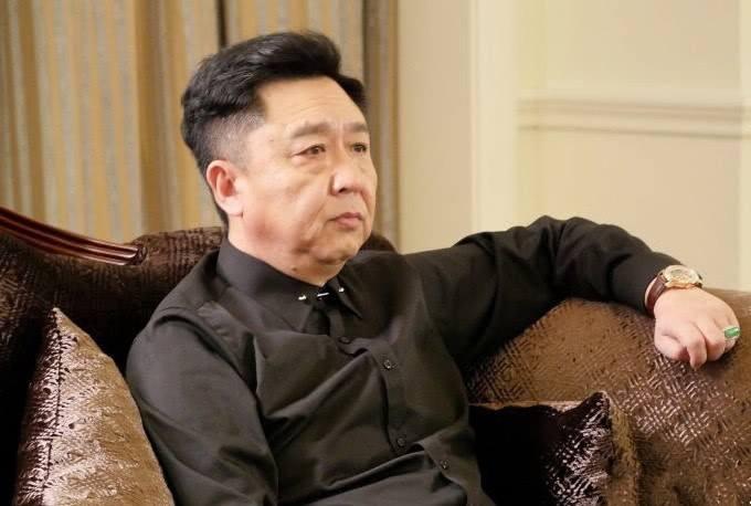 揭秘德云社相聲演員的真實(shí)待遇與工資內(nèi)幕，背后的故事與真實(shí)待遇揭秘