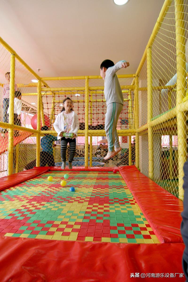 最新刺激游樂(lè)設(shè)施與探索自然美景之旅，追尋內(nèi)心的平和