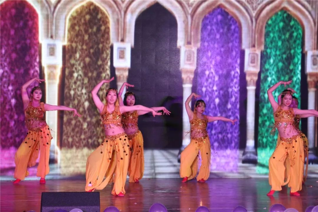 印度舞蹈新潮流，探索獨(dú)特的舞蹈文化與創(chuàng)新元素融合的魅力
