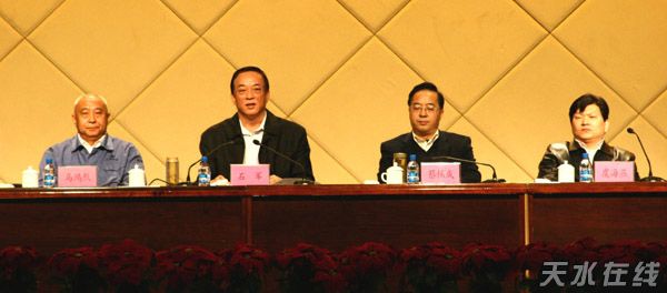 酒鋼馬鴻烈最新動態(tài)揭秘，小巷中的隱藏瑰寶