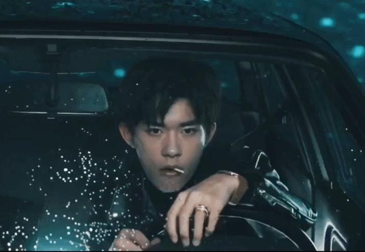 王俊凱與王源最新動態(tài)，探尋自然美景，尋覓內(nèi)心寧靜