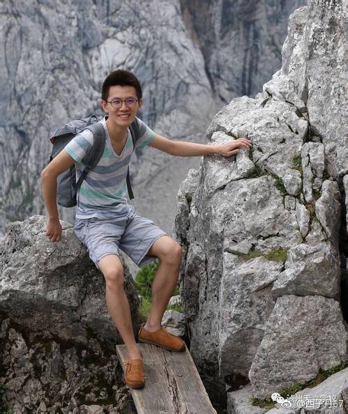 唐立培最新動態(tài)，時代先鋒的嶄新步伐展示