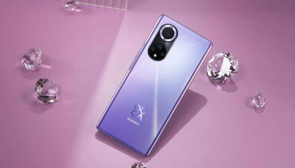 華為最新版更新，傳奇進(jìn)化，激發(fā)自信與力量之源