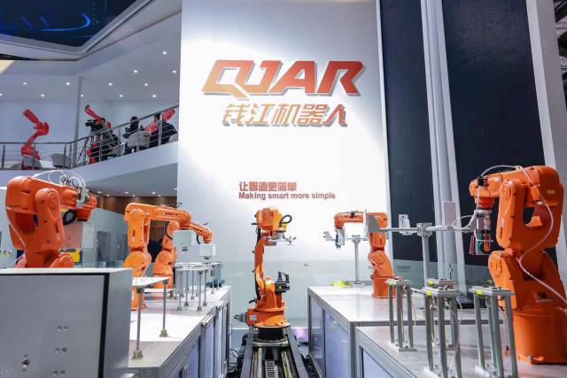 中國(guó)最新機(jī)器人發(fā)布，技術(shù)革新與未來發(fā)展展望