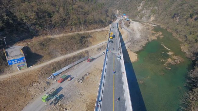 遠(yuǎn)安最新路況揭秘，小巷中的隱藏瑰寶