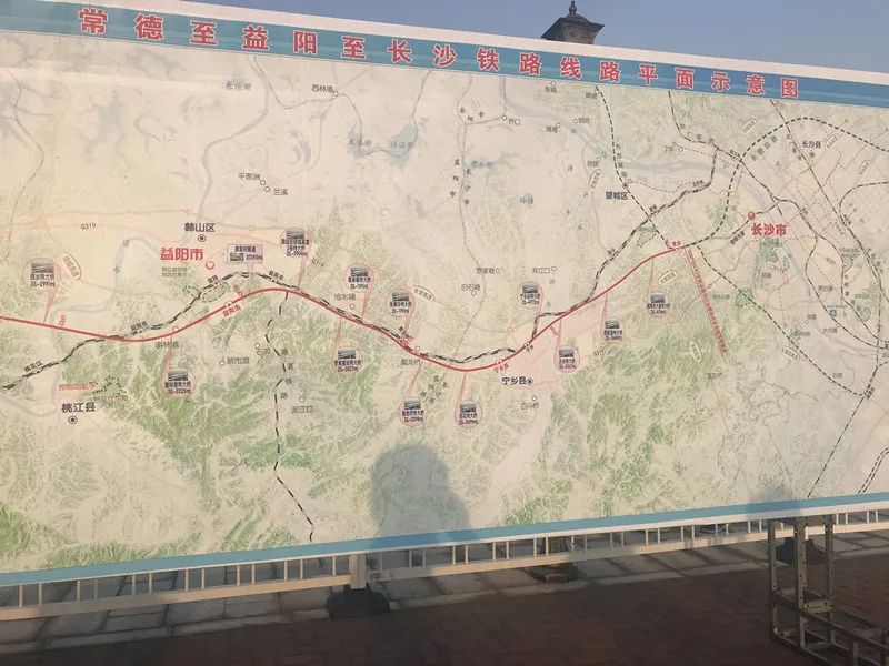 長益常高鐵最新動態(tài)，探尋小巷中的獨特風(fēng)味美食之旅