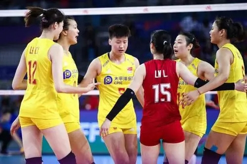 最新女排世界排名，賽場(chǎng)競(jìng)技背后的溫馨友誼故事