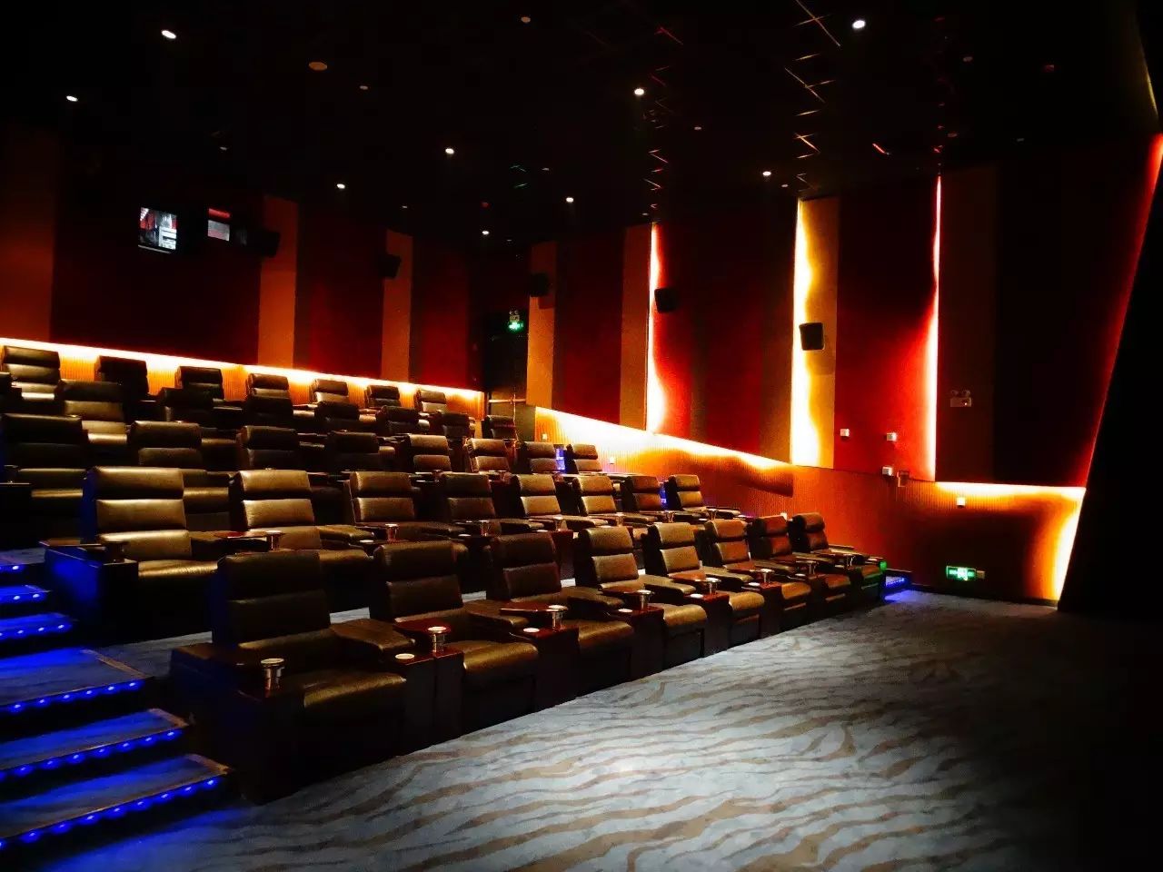 電影院，時(shí)代記憶與影像殿堂的敘述