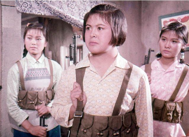 楊海蓮演員，與自然美景的邂逅與內(nèi)心的平和之旅