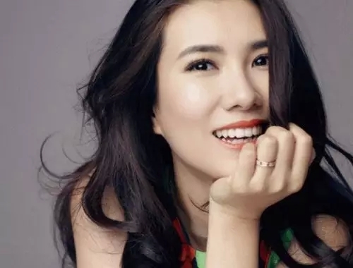 北京籍女演員探尋自然美景，心靈之旅尋找寧?kù)o