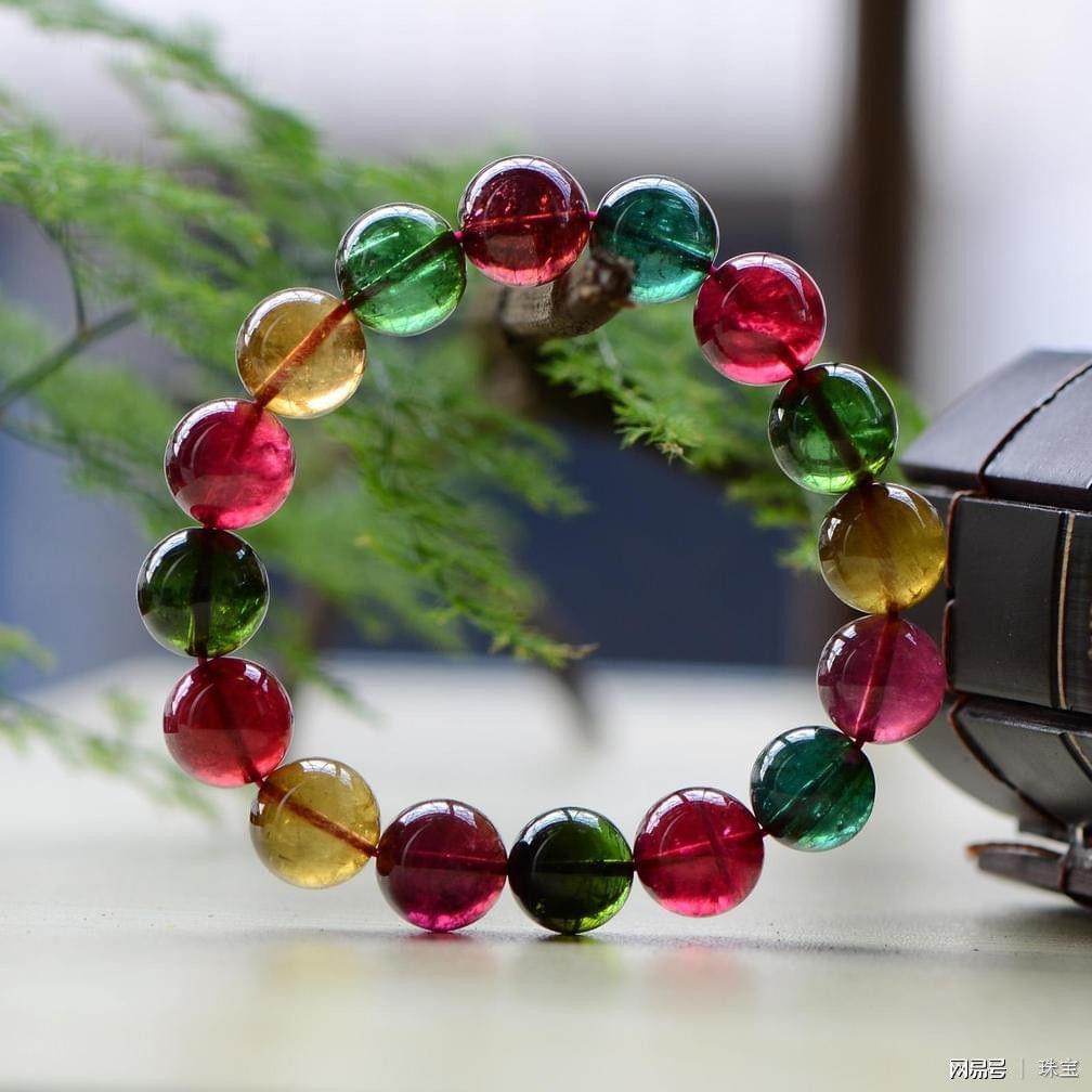 碧璽鑒別與價格行情，一場自然美景的探索之旅