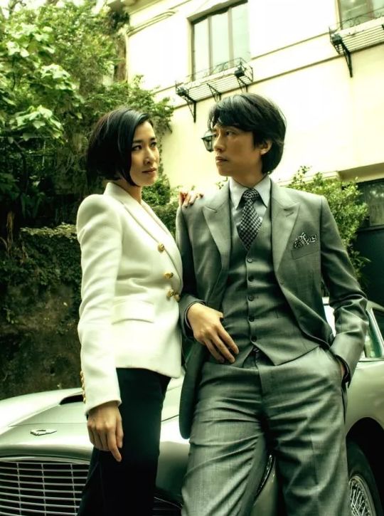 棟篤特工演員,棟篤特工演員，愛的守護(hù)與歡笑