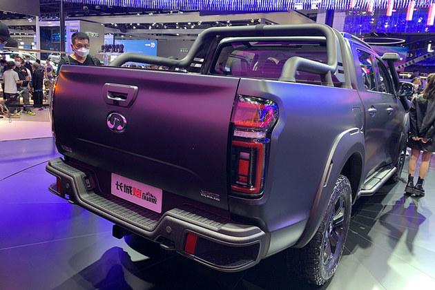 8848上市，小巷獨(dú)特風(fēng)味驚艷全球，成就矚目焦點(diǎn)