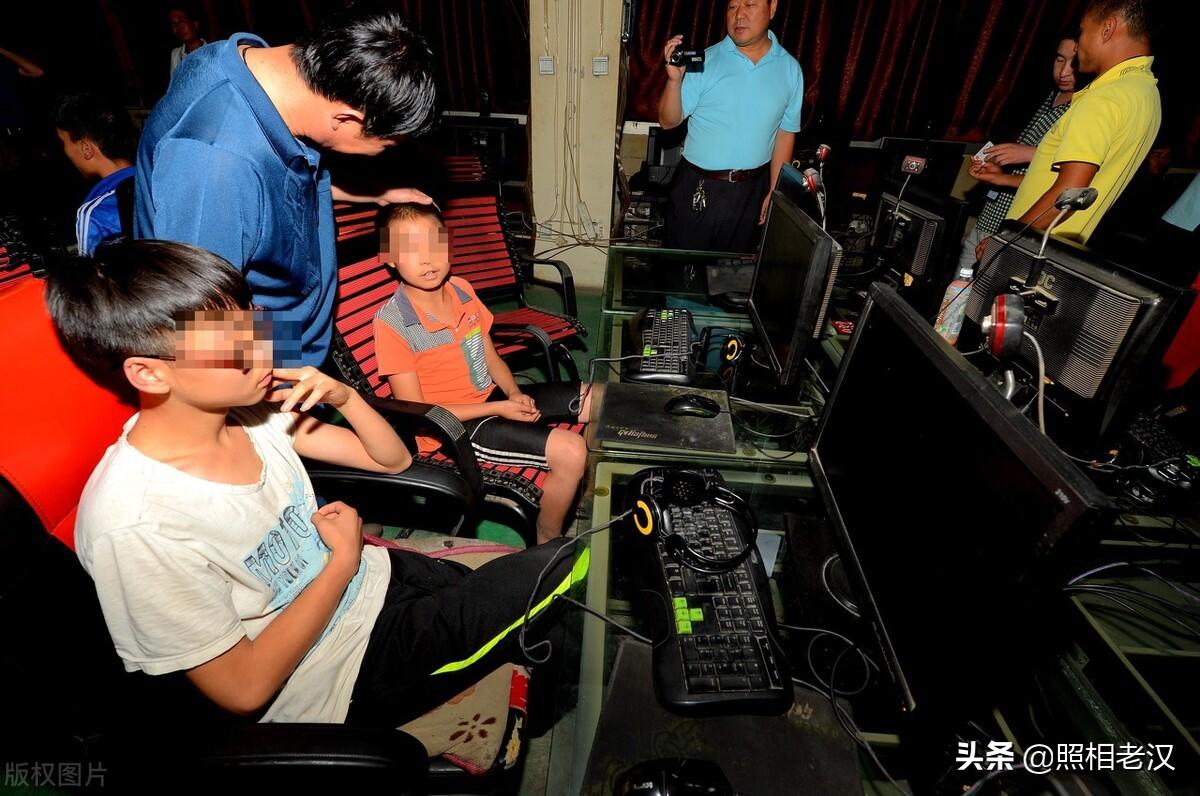 斗地主最新版2015年，科技重塑經(jīng)典，全新體驗(yàn)斗地主盛宴