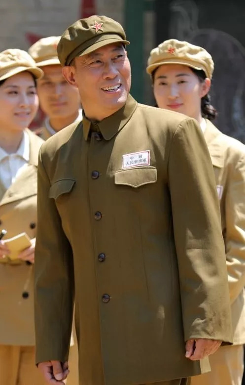 甘祖昌電視劇之智能新視界，科技與生活融合的革命之路