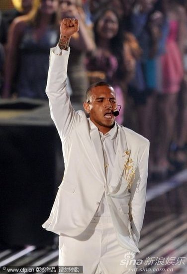 克里斯梅迪納比賽視頻，自然美景探險(xiǎn)與心靈平靜之旅