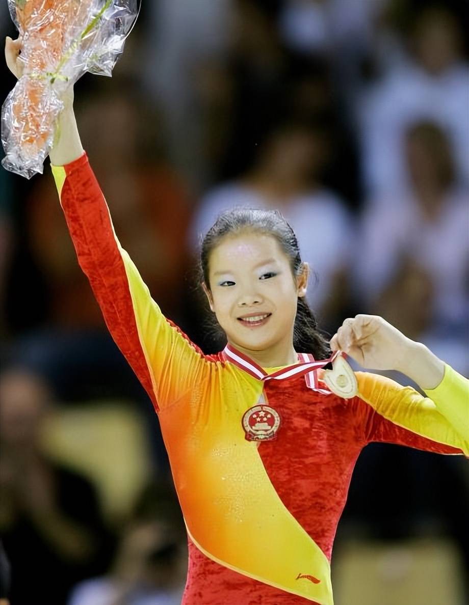 力與美的較量，程菲比賽瞬間回顧