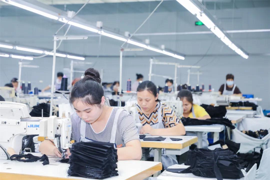 柘城金中服飾招聘啟事，最新職位信息一網(wǎng)打盡