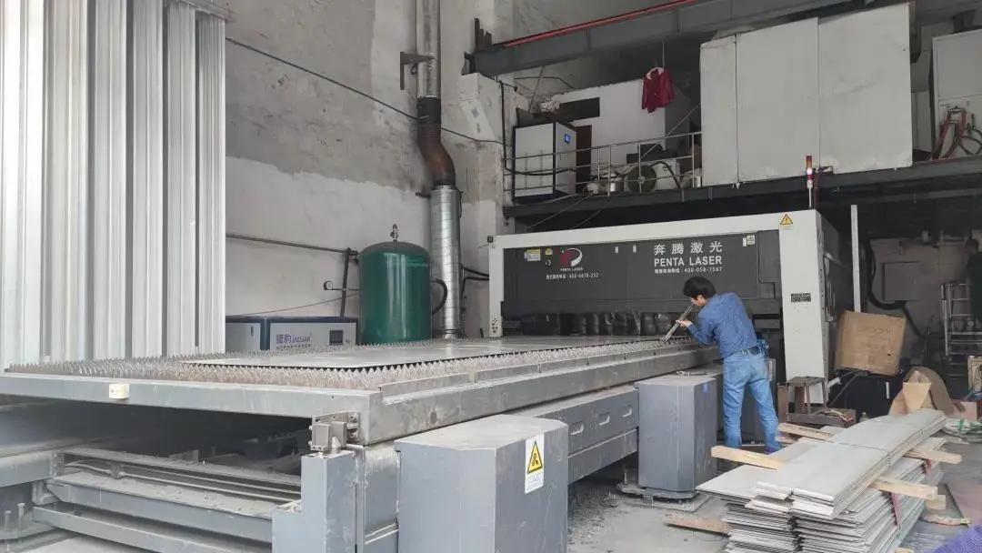 激光切割機(jī)，觸摸未來的精工利器，價(jià)格與體驗(yàn)全解析