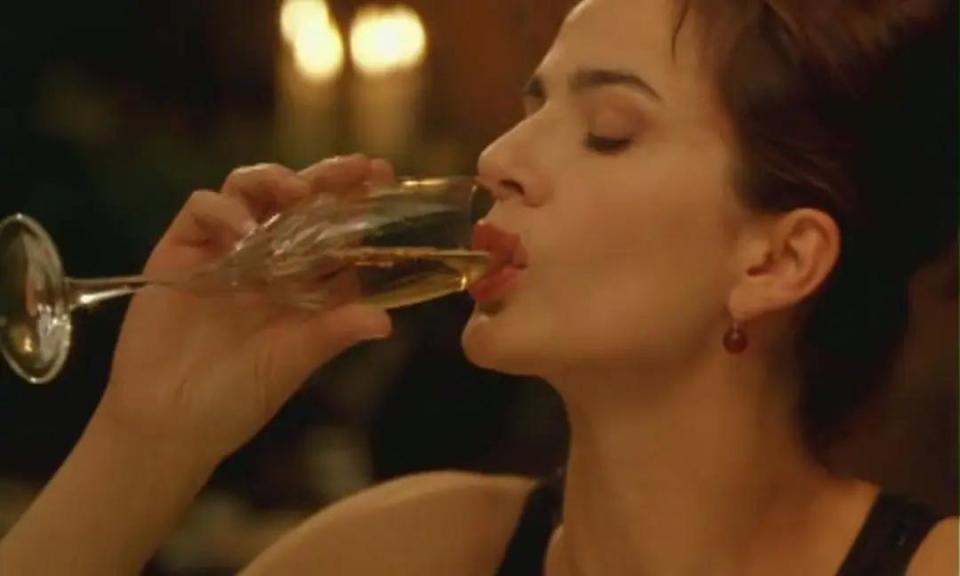 遠離色情內(nèi)容，遵守法律與道德準則的重要性提示，避免成人三級電影陷阱