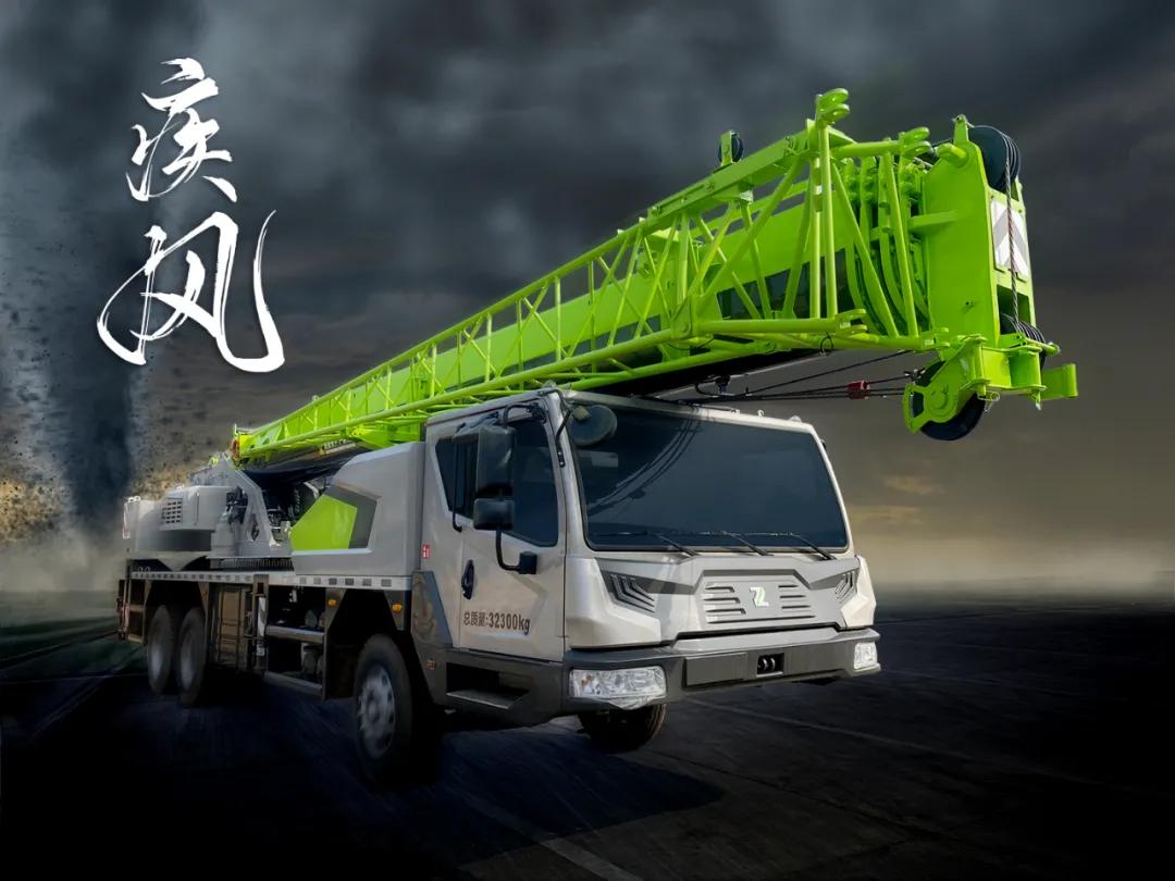 中聯(lián)最新25噸吊車(chē)圖片展示，與自然美景的邂逅之旅