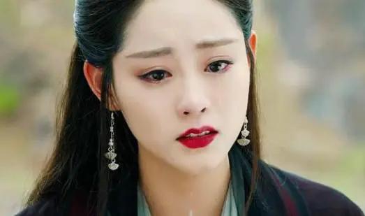 眉心有痣的明星，獨特魅力與星途璀璨的閃耀之路