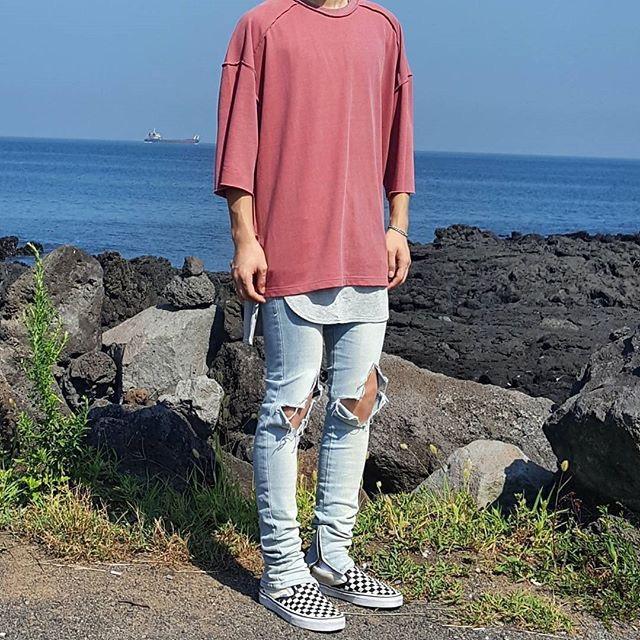 最新男生運(yùn)動(dòng)鞋款，時(shí)尚潮流與個(gè)人立場(chǎng)的探索與探討