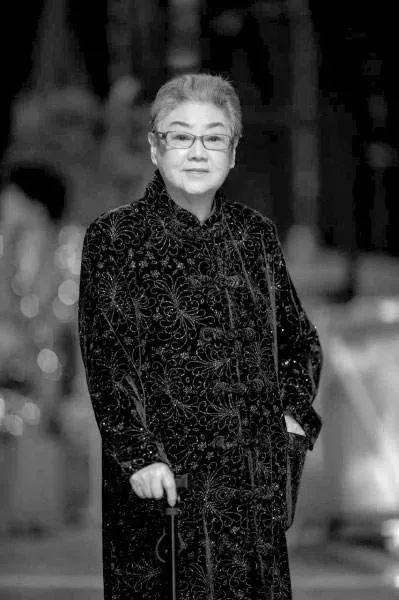 京劇演員李世濟，在自然懷抱中尋求內(nèi)心寧靜之道