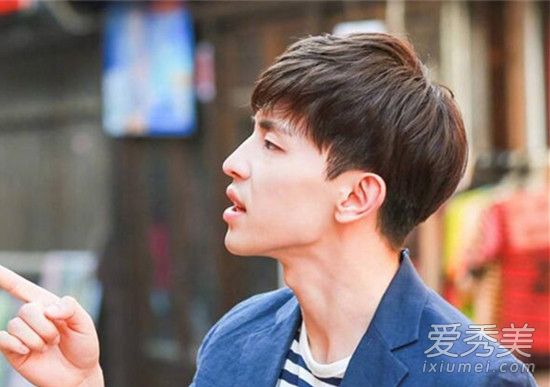 演員謝濱，從舞臺到熒屏的自信蛻變與成就感滿滿之路