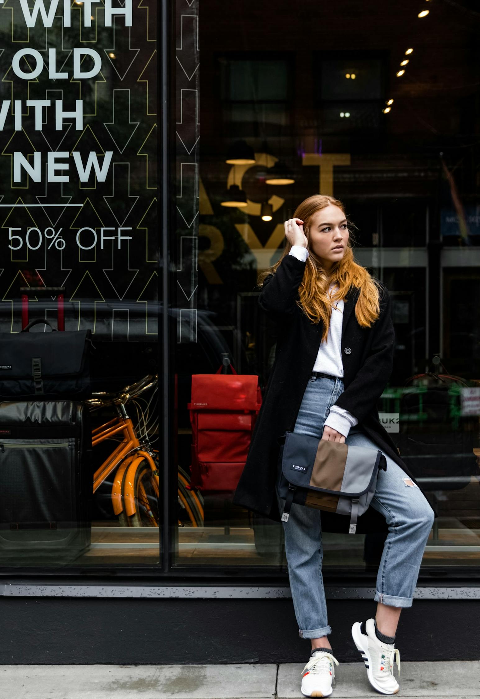 時尚潮流新品，引領風尚，必備之選