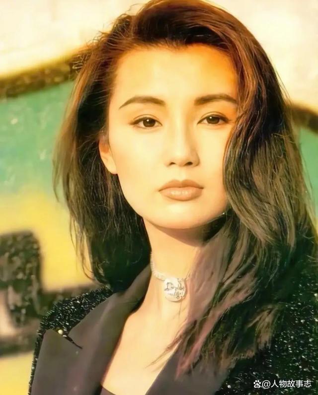 港澳女明星的獨特小巷之旅，繁華背后的隱秘小店揭秘