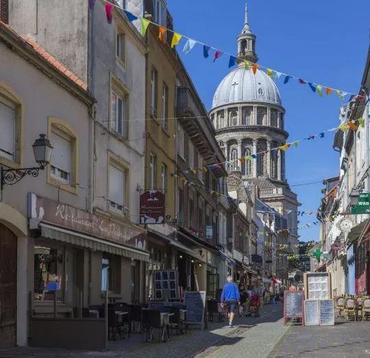 ????法國動漫，浪漫與奇幻的絕妙融合??