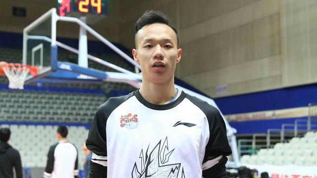 王潼新作，探索未知的藝術(shù)領(lǐng)域之旅