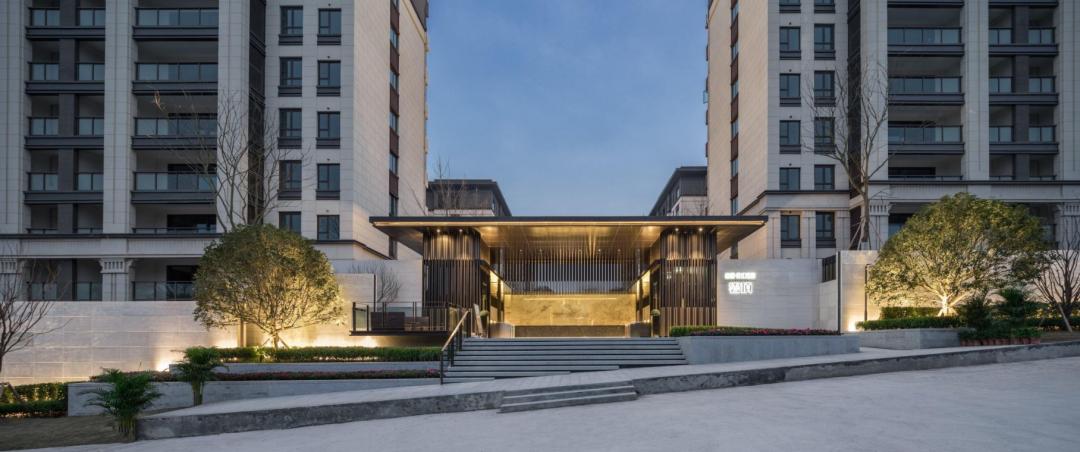 龍湖兩江新宸高層獨(dú)特風(fēng)味探索，巷弄深處的居住新體驗(yàn)