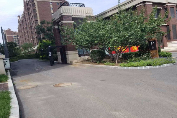 海梓府漏水緊急修復(fù)進(jìn)行中，最新進(jìn)展速覽！