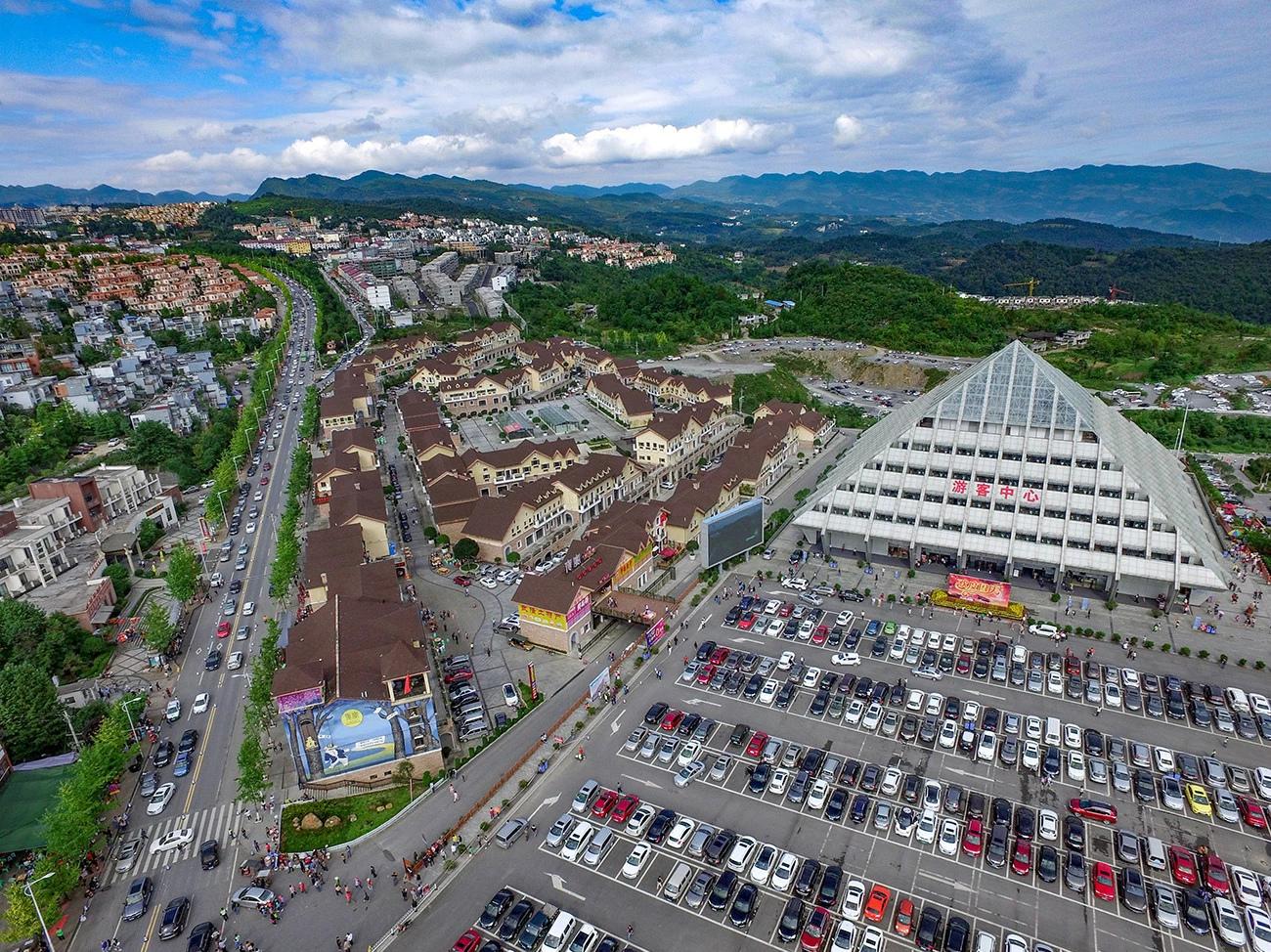 渝湘高鐵最新進(jìn)展揭秘，啟程心靈之旅，探秘自然美景之旅