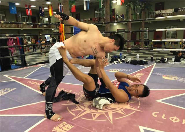 邱建良最新比賽視頻，戰(zhàn)斗技藝精湛背后的爭(zhēng)議焦點(diǎn)一窺