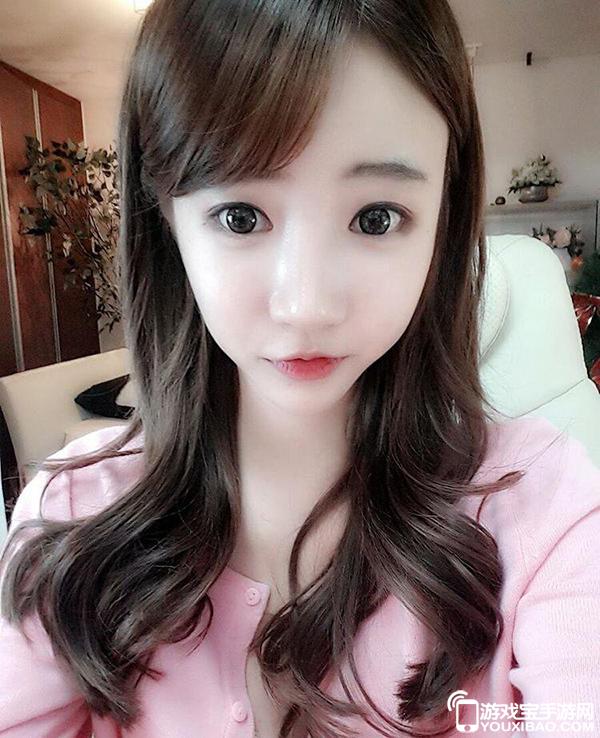 韓國女主播帶你領(lǐng)略科技與生活的完美融合，最新高科技產(chǎn)品介紹