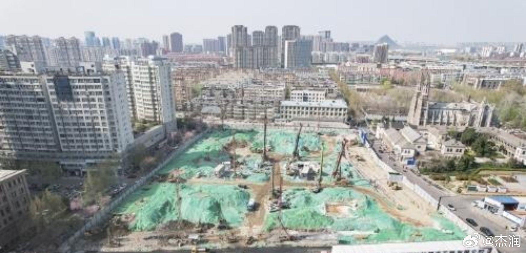 濟(jì)南水游城，科技重塑水游生活，前沿動(dòng)態(tài)引領(lǐng)未來(lái)發(fā)展