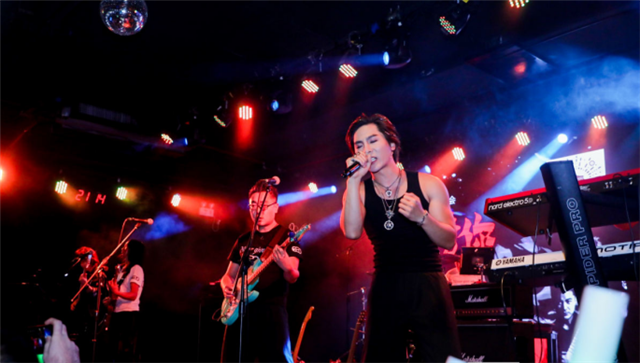 富九最新演唱會(huì)，全方位解讀一場(chǎng)音樂盛宴