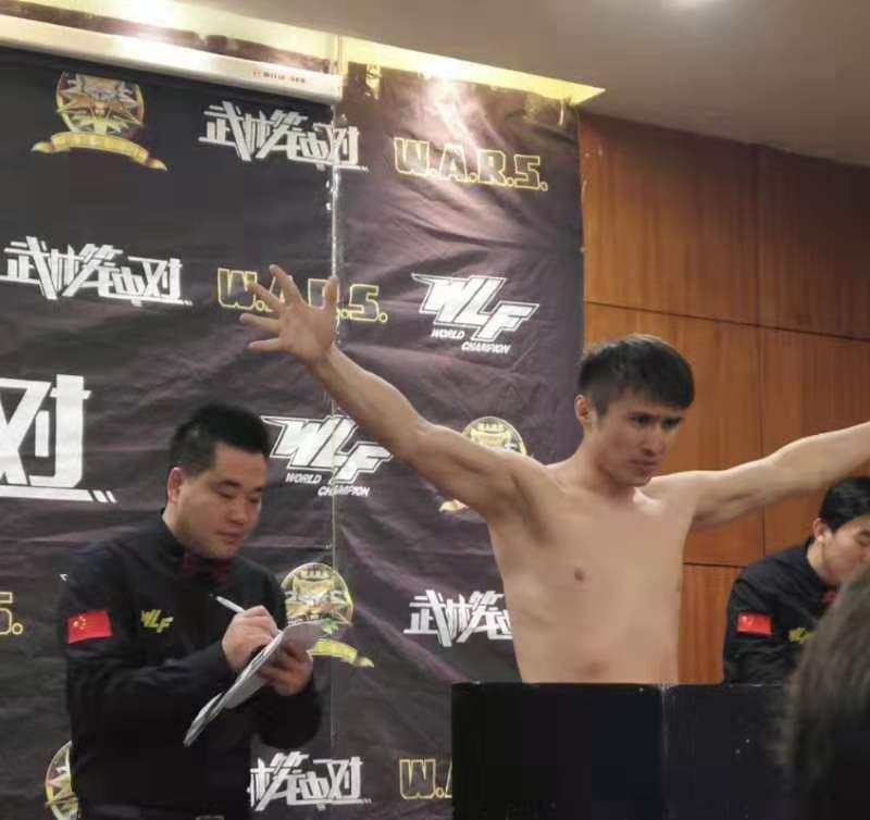 大成武藝最新比賽視頻，小巷深處的寶藏探索之旅