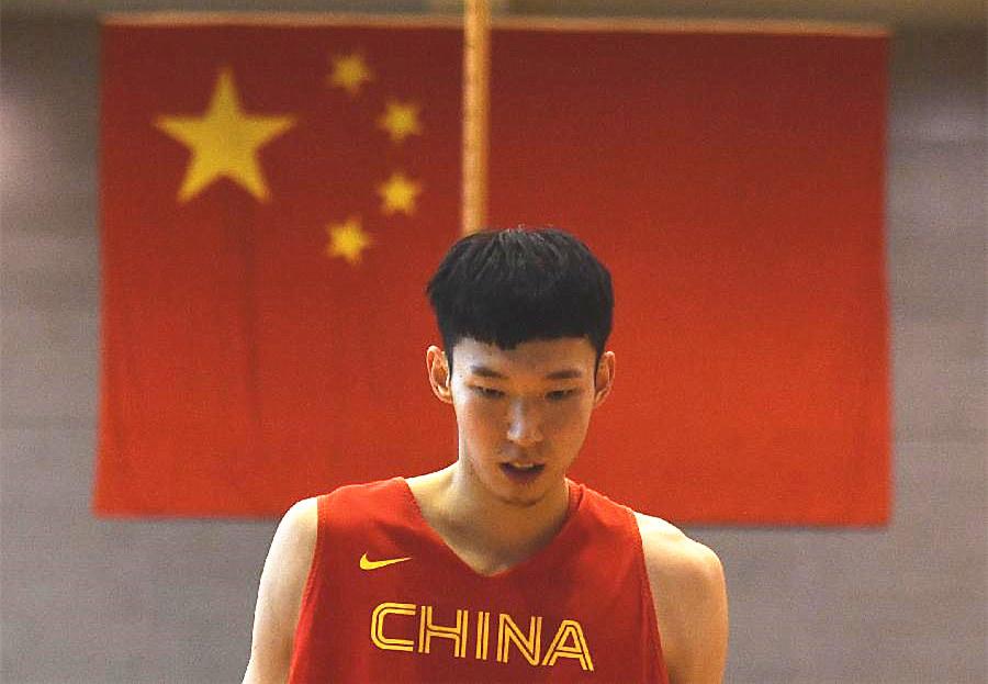 周奇最新動態(tài)，日常趣事與友情的溫馨紐帶