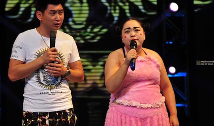 小黃飛姜鵬最新電影，科技巨獻(xiàn)，引領(lǐng)觀影新紀(jì)元