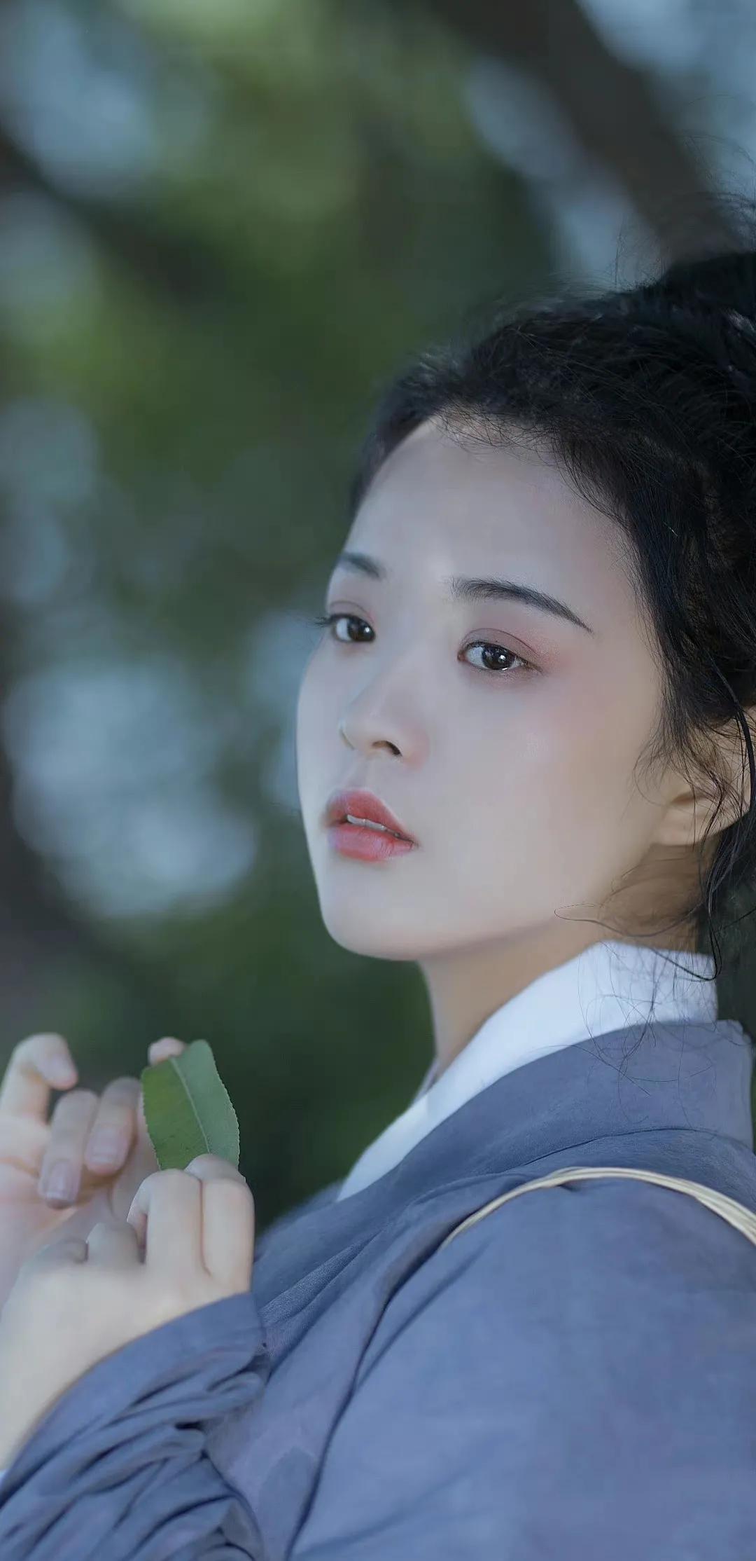 與自然美景的親密旅行，亂雨紛紛最新章節(jié)探尋內心寧靜與平和